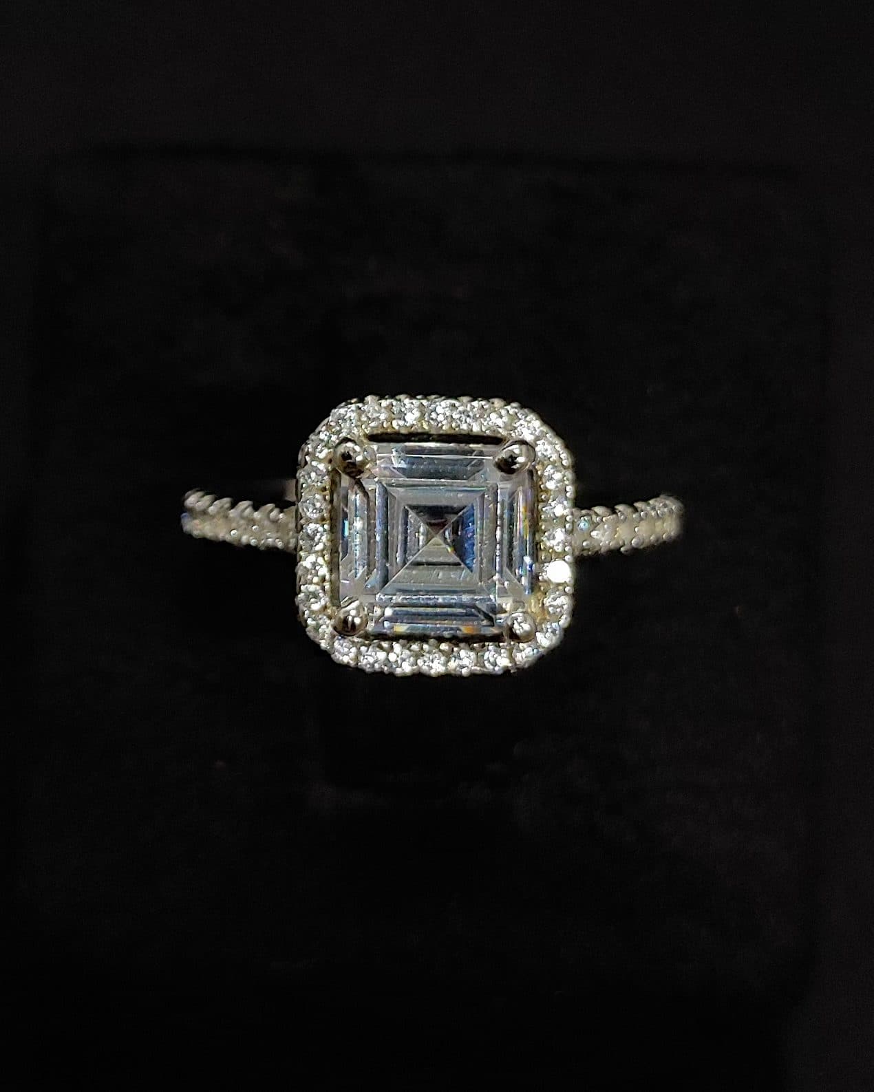Ring — view 1