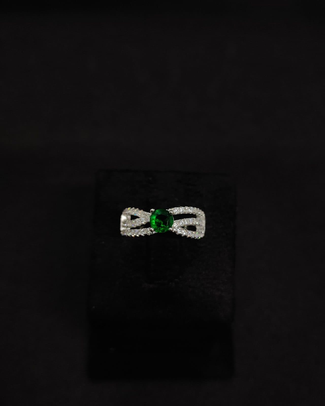 Ring — view 2
