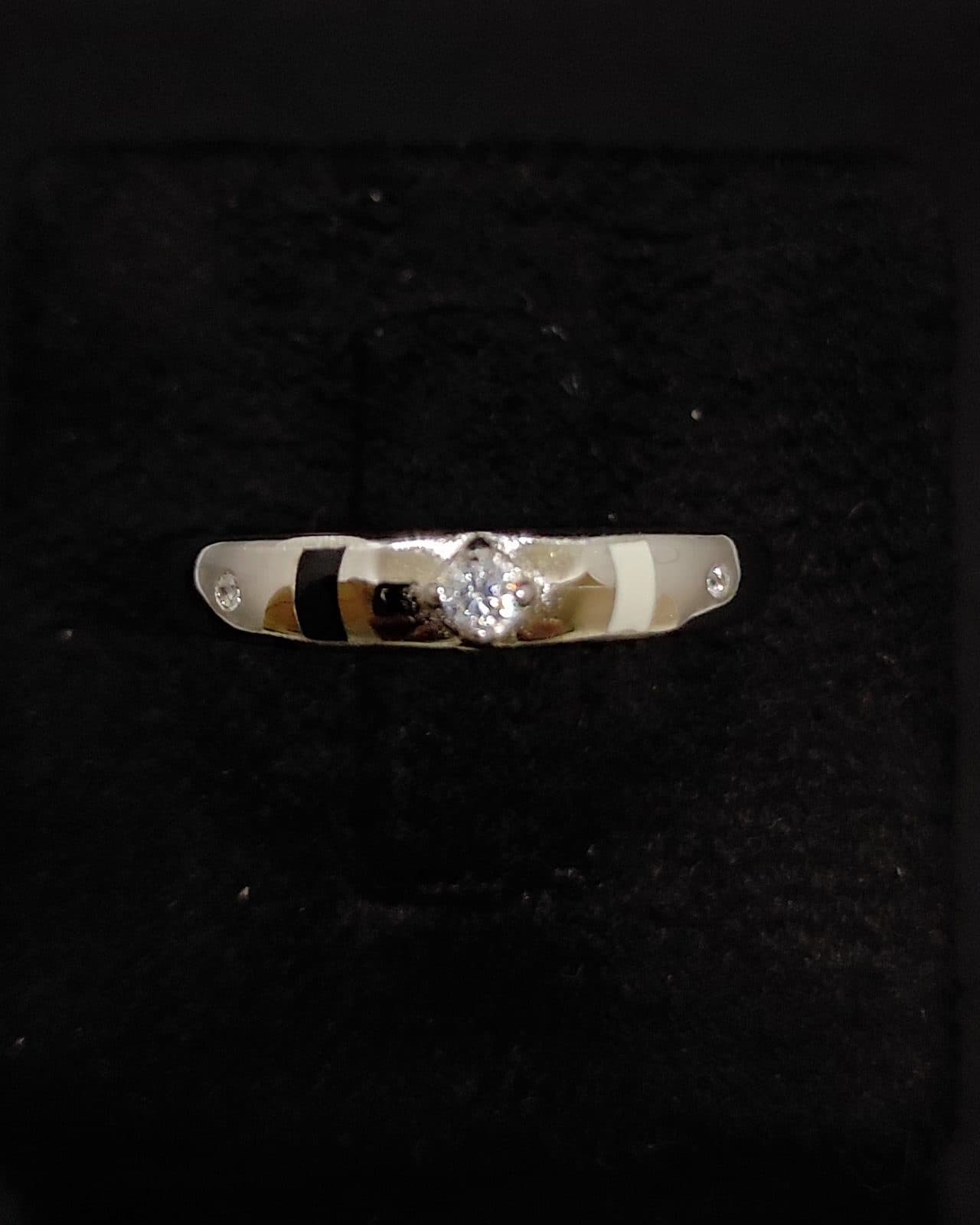 Ring — view 1