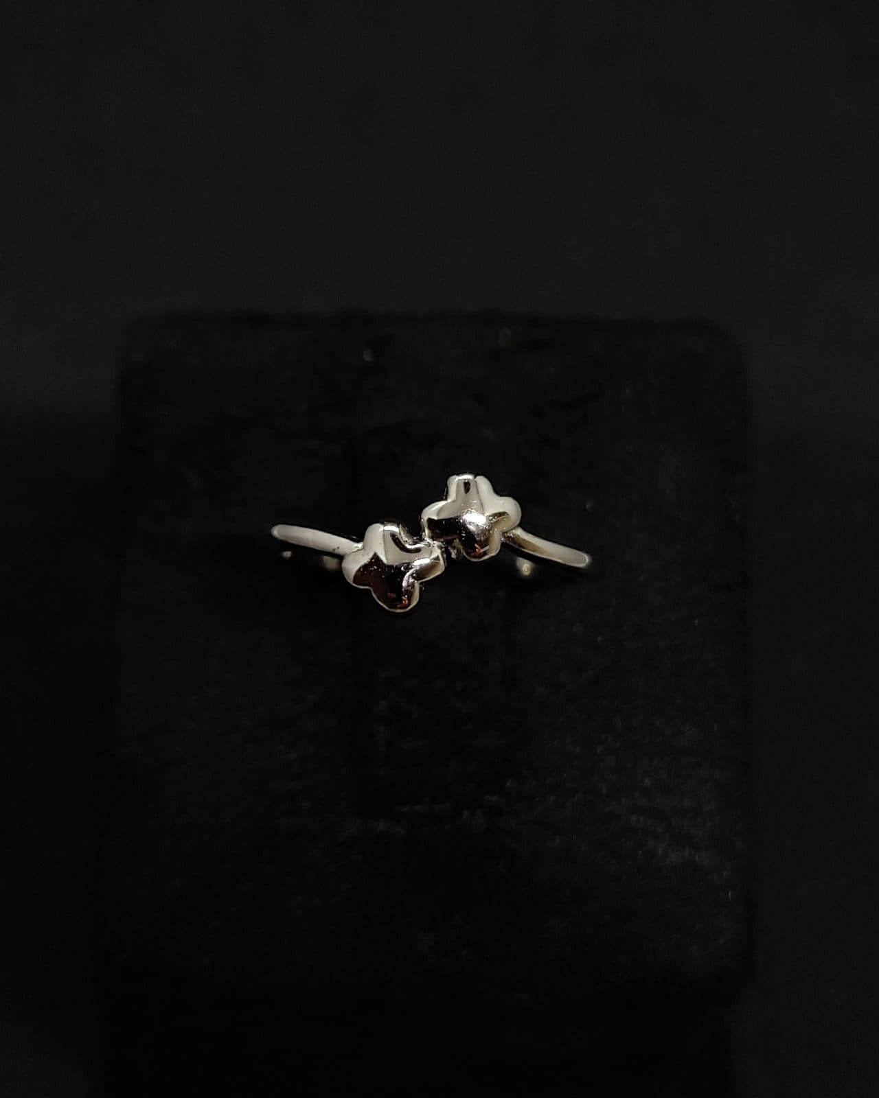 Ring — view 1