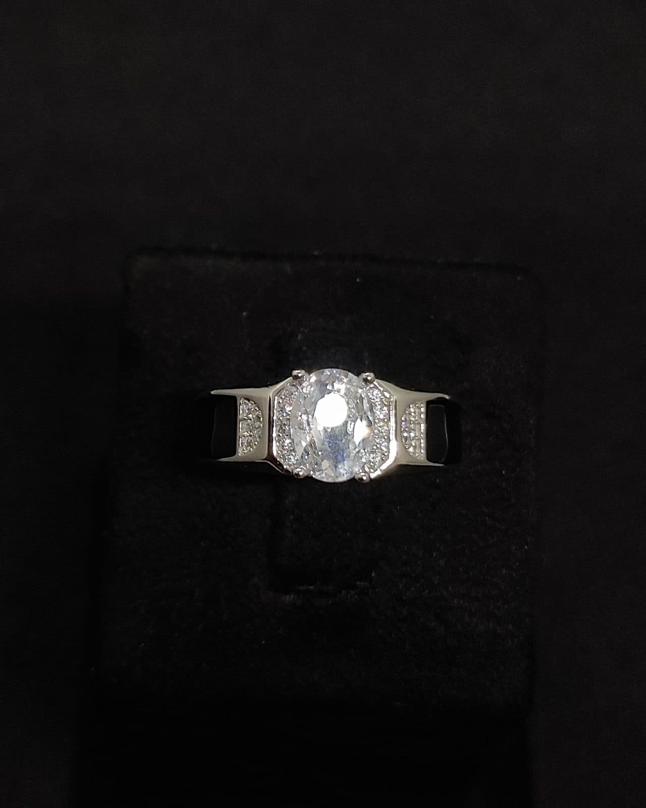 Ring — view 1