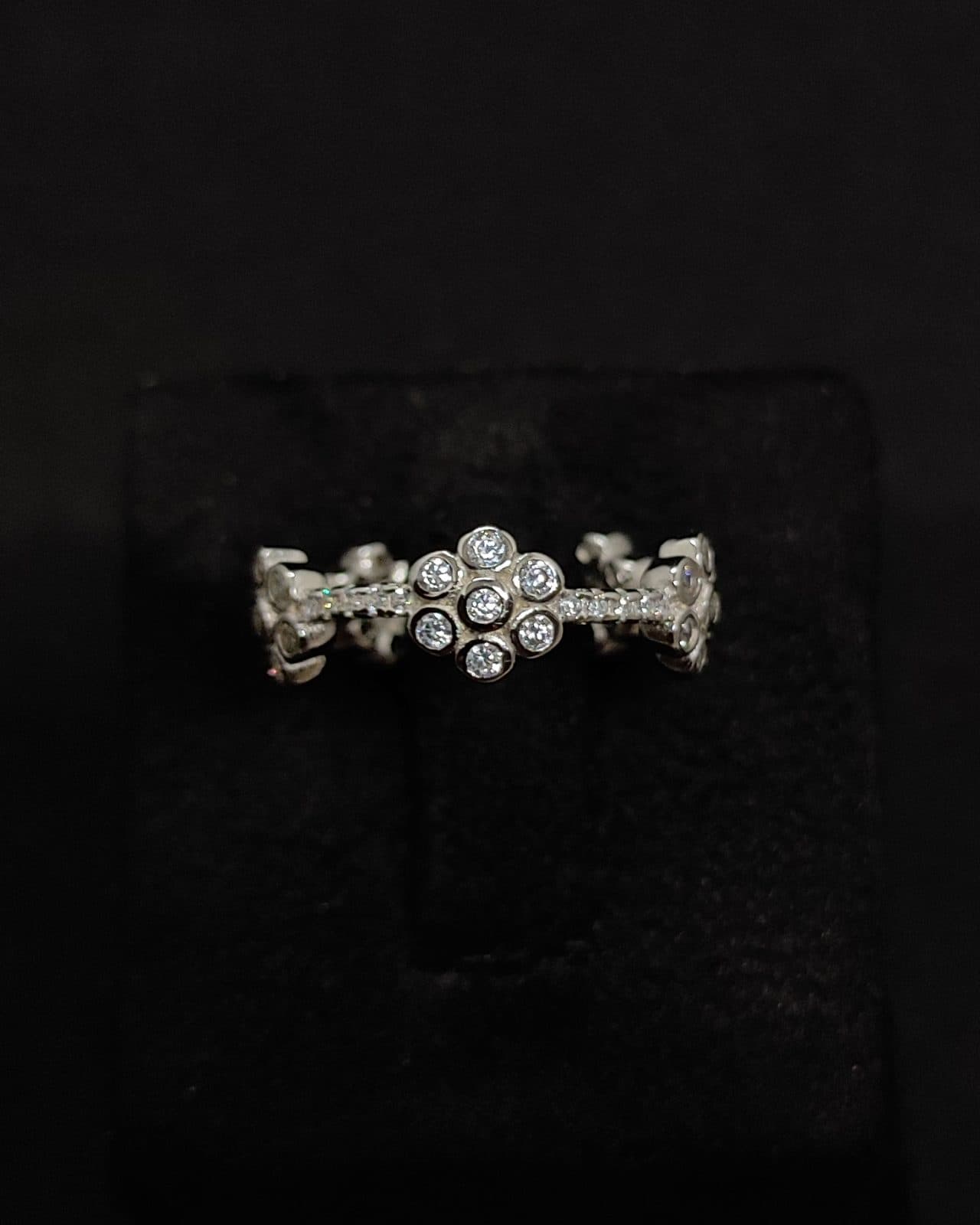 Ring — view 1