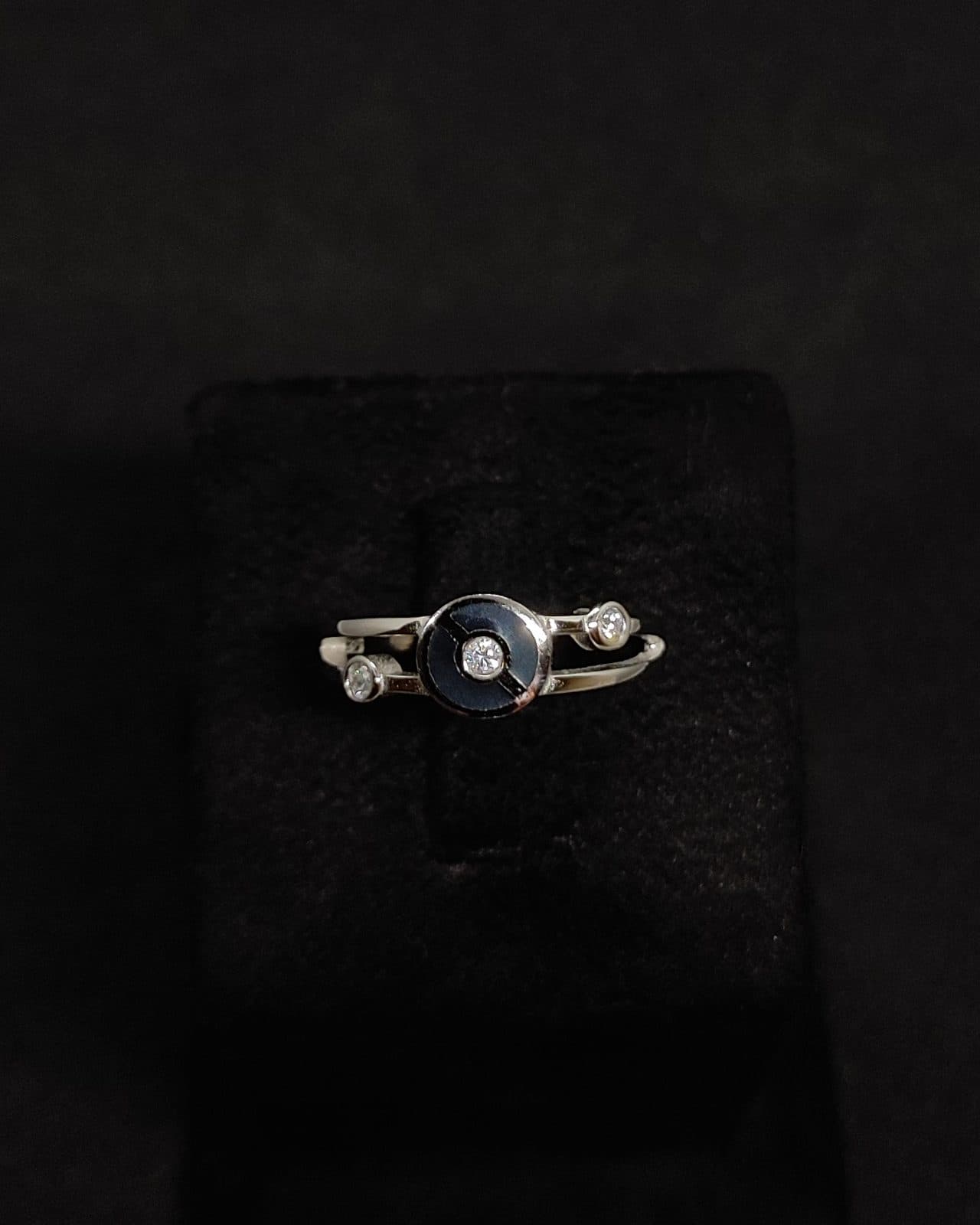 Ring — view 2