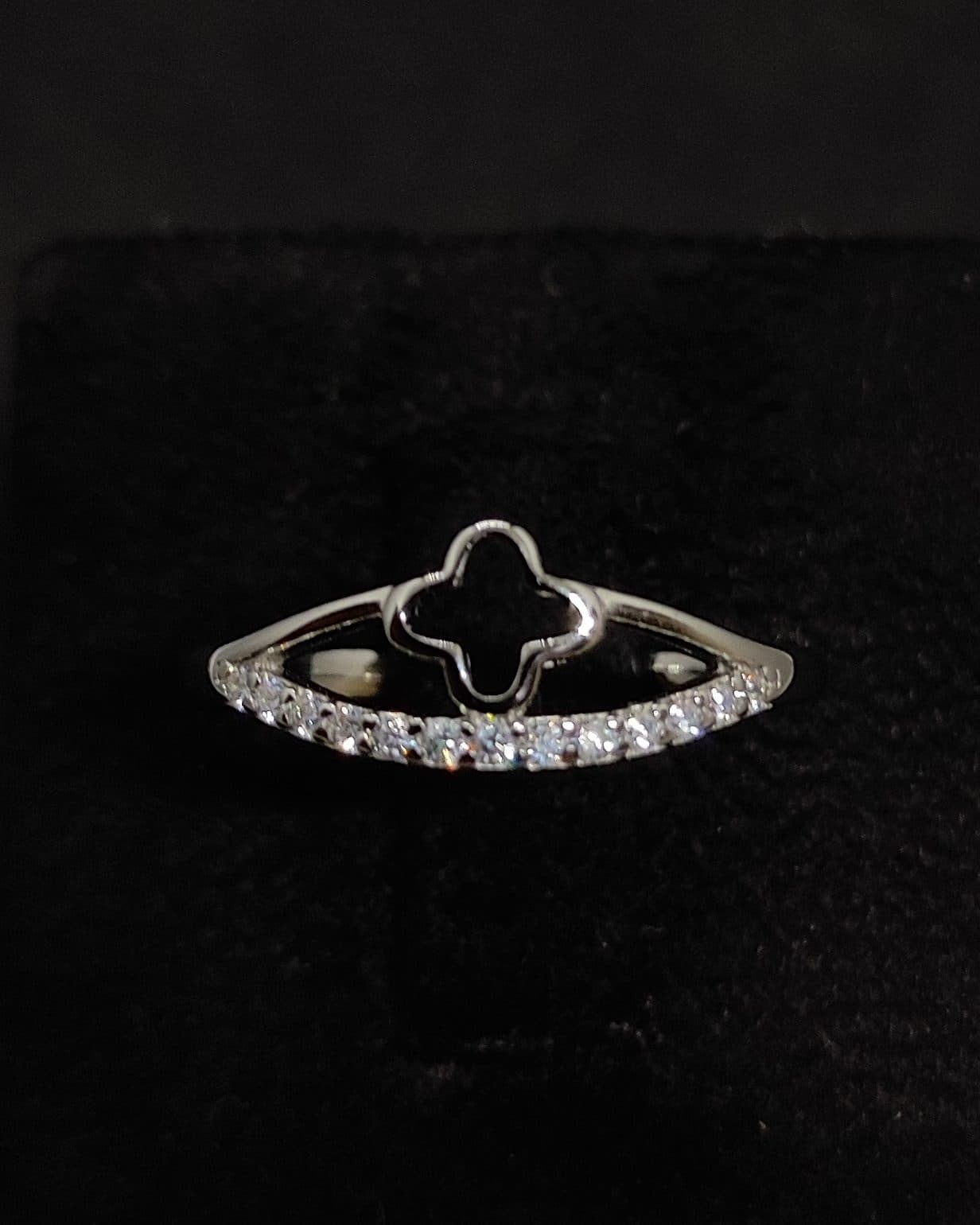Ring — view 1