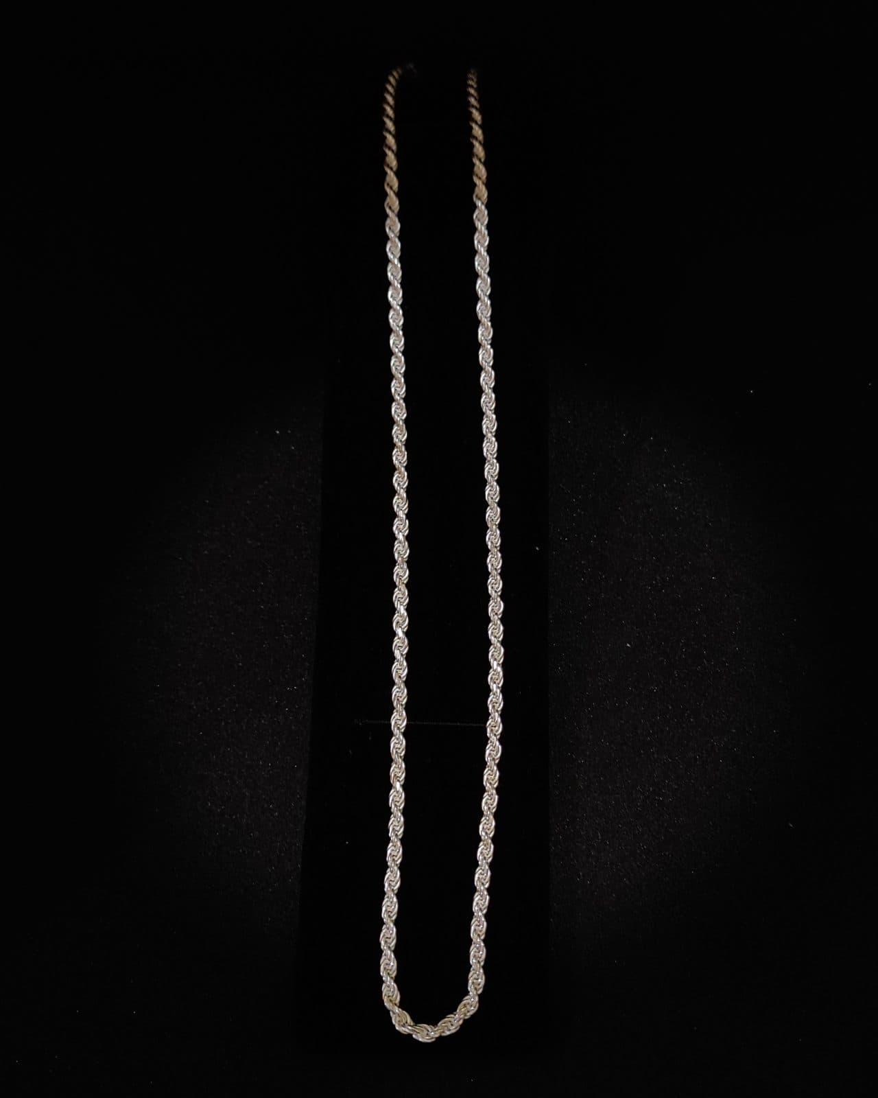 Chain — view 1