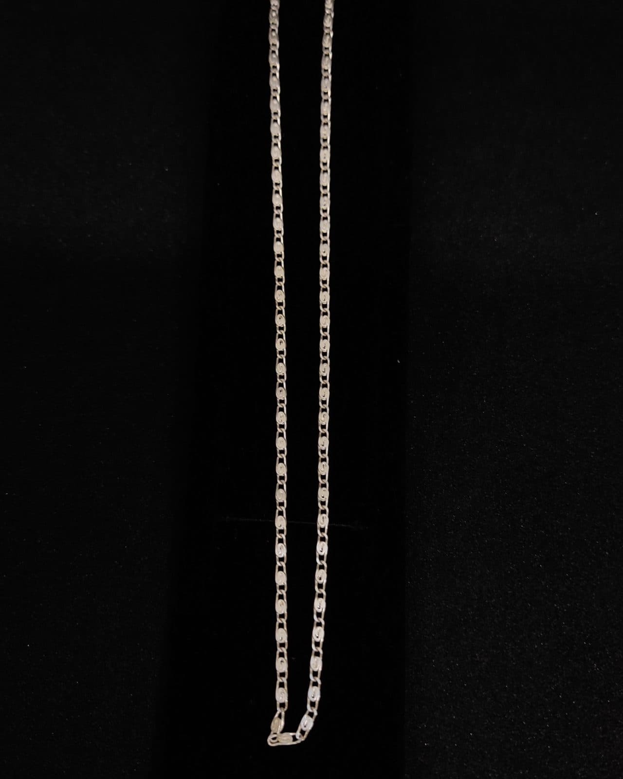 Chain — view 1