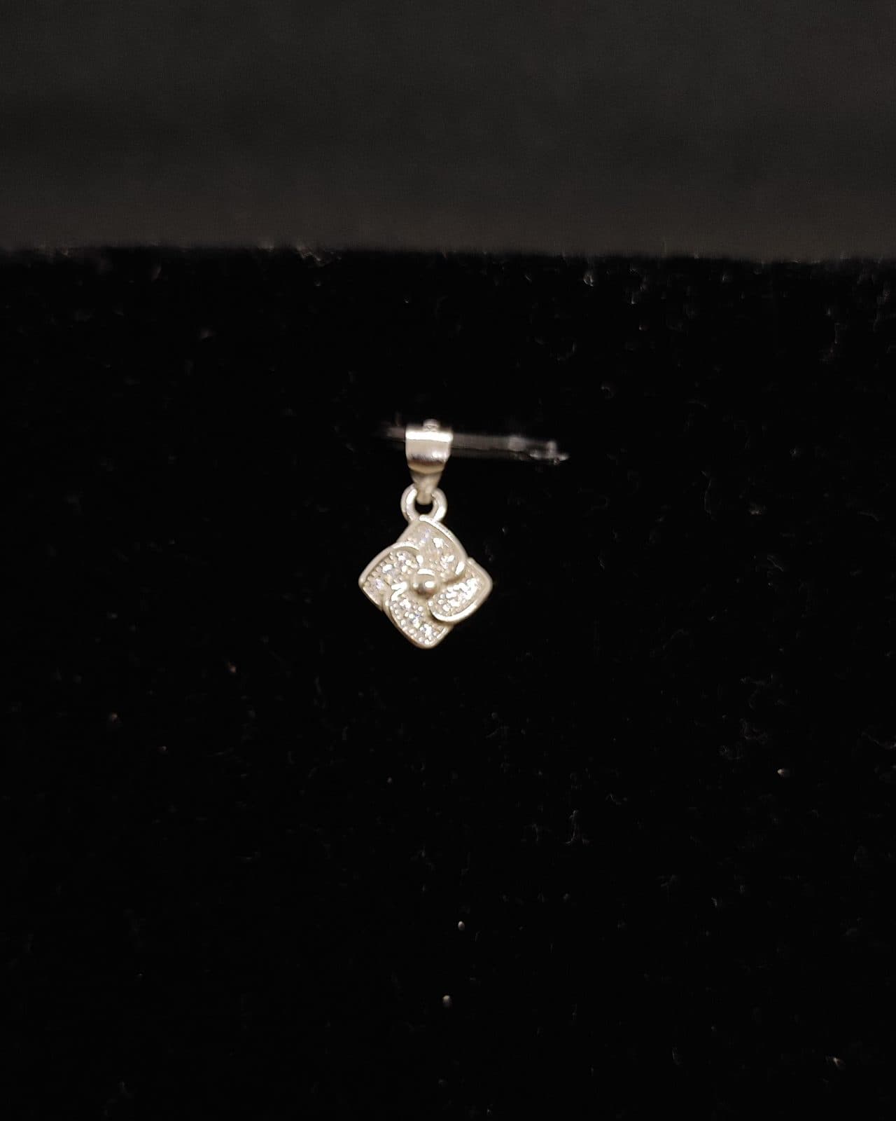 Pendant