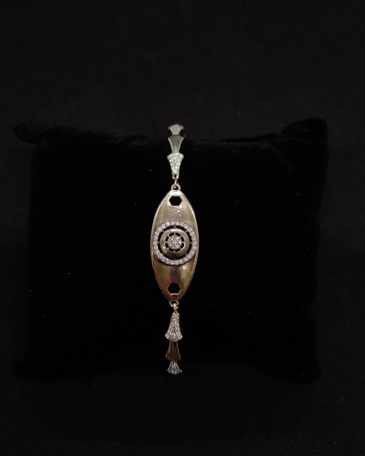 Bracelet — view 1