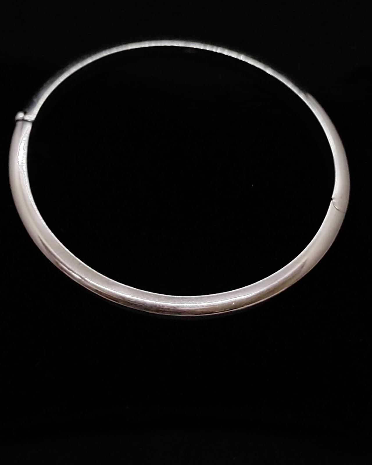 Kada — view 1