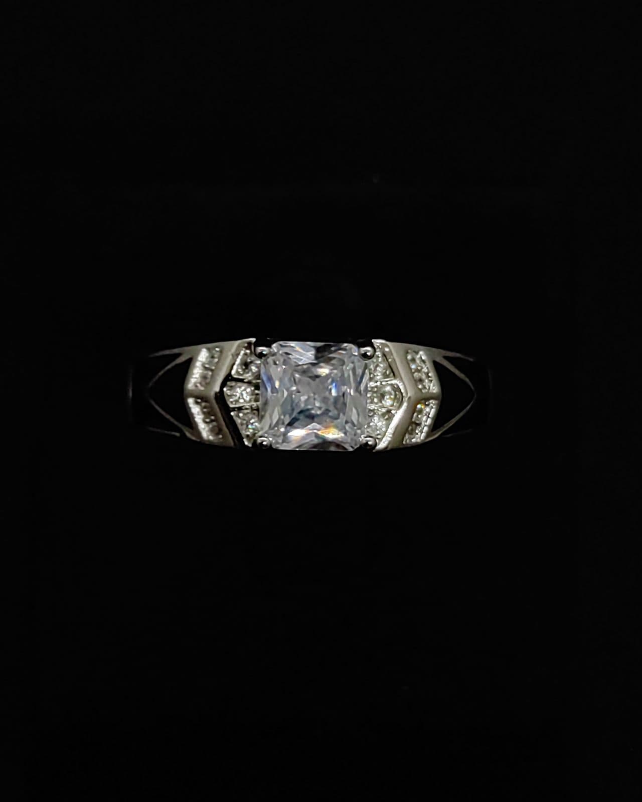 Ring — view 1