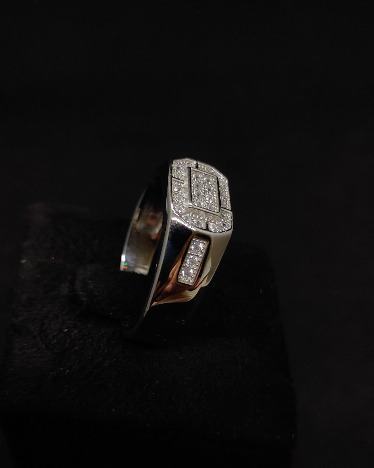 Ring — view 2