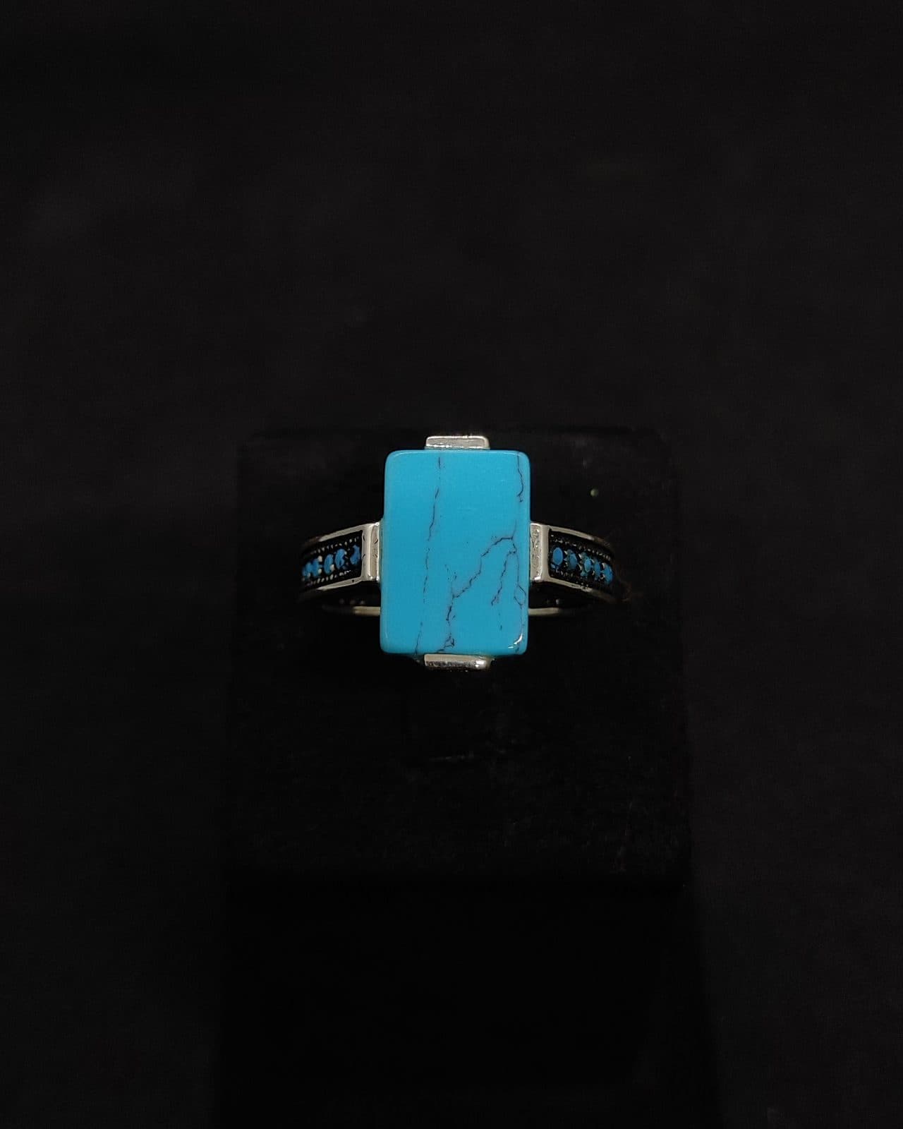 Ring — view 1