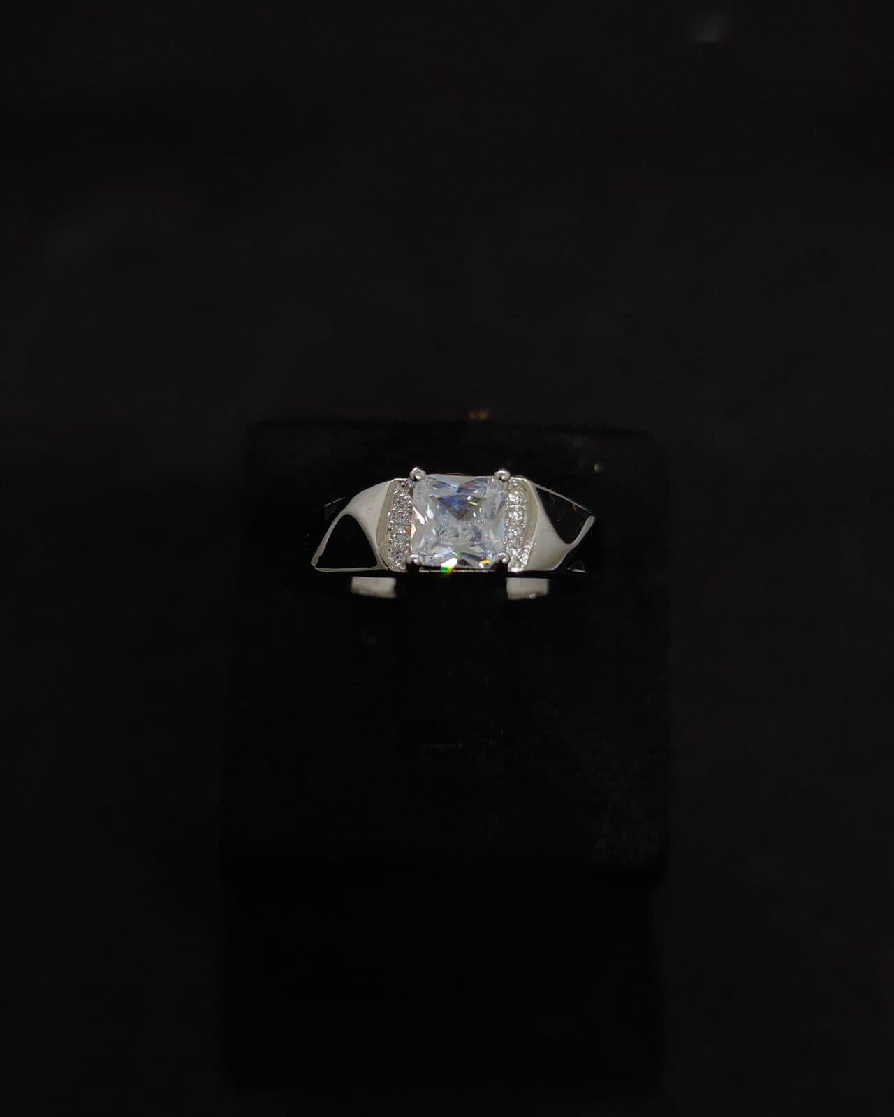 Ring — view 1