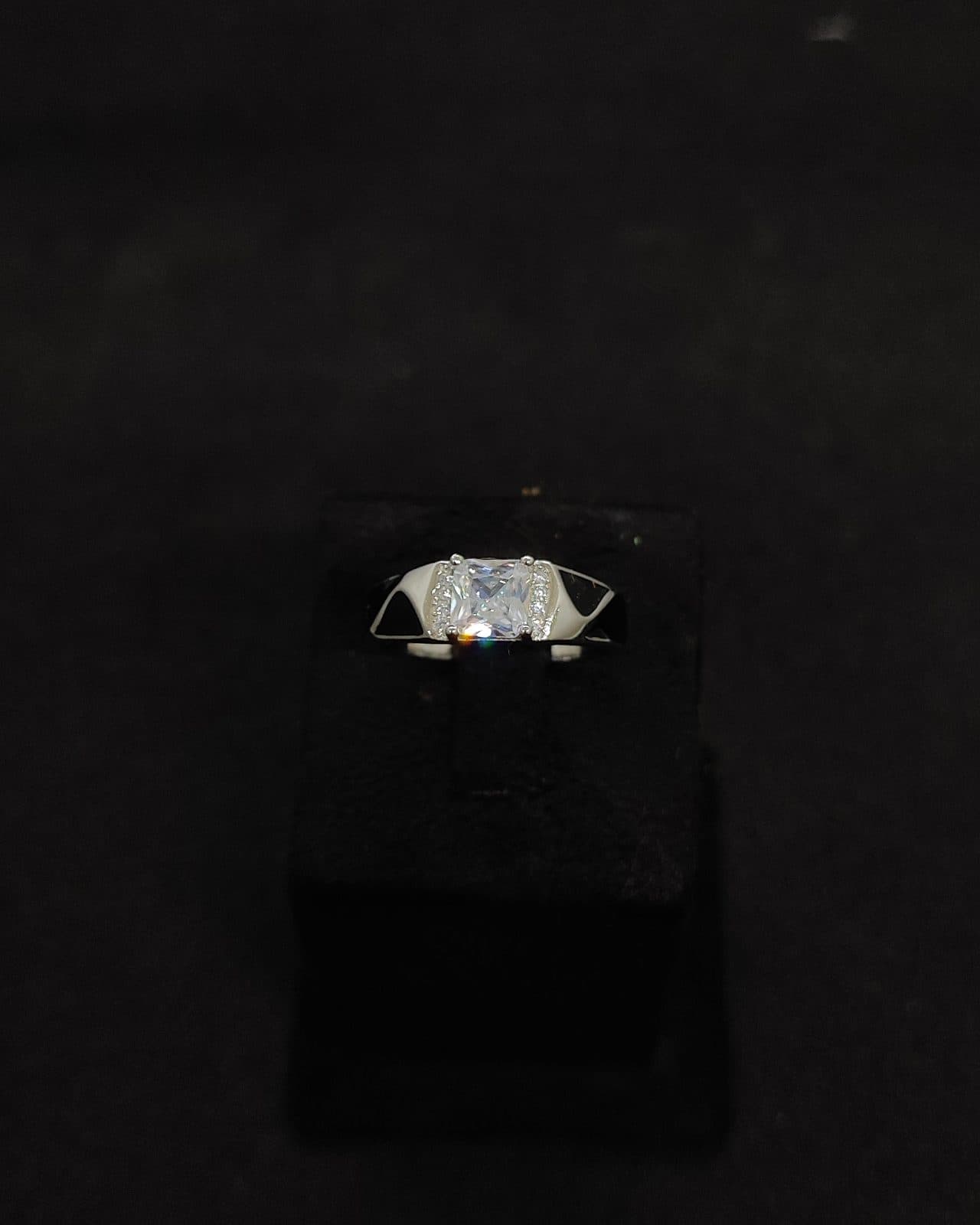Ring — view 2