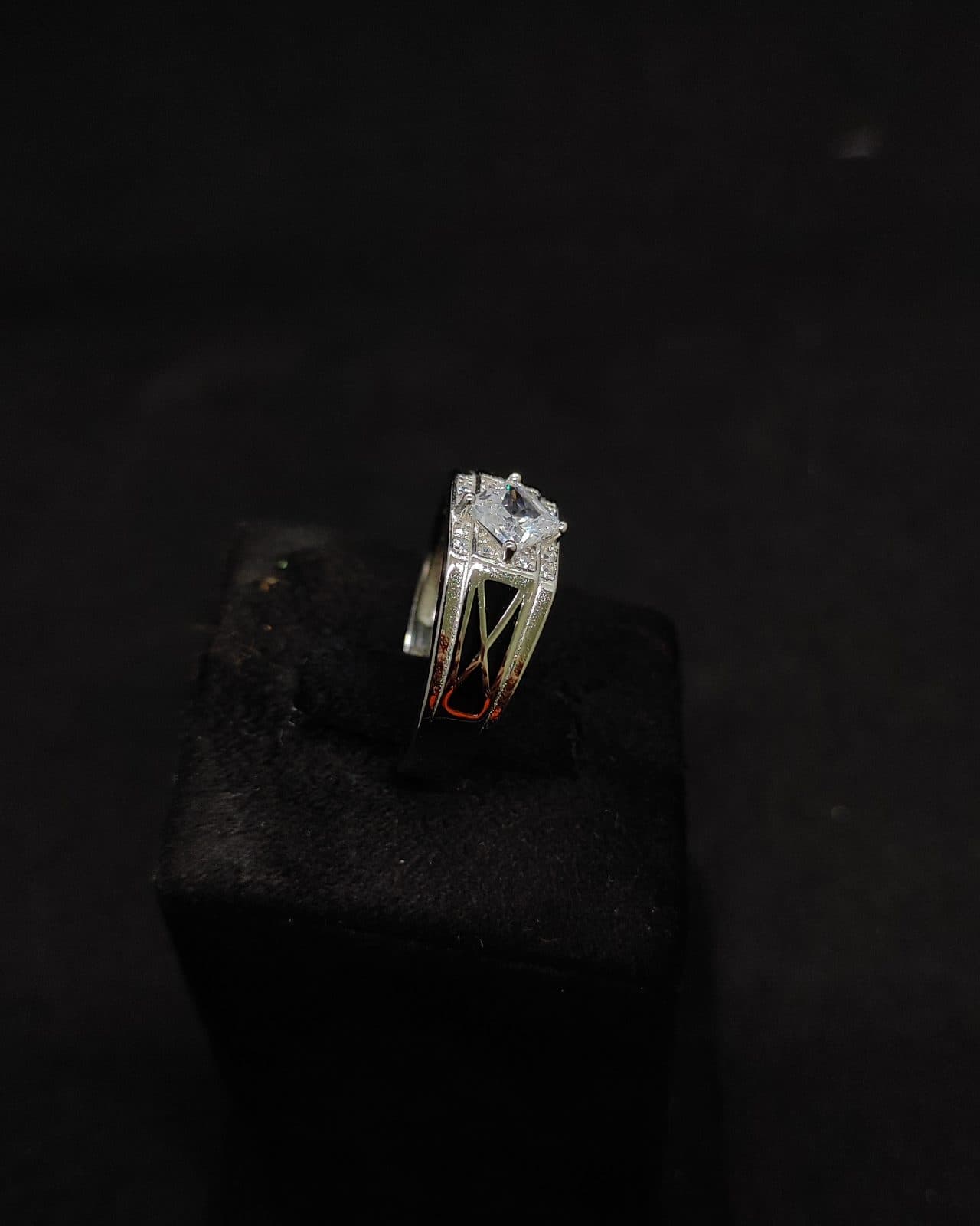 Ring — view 2