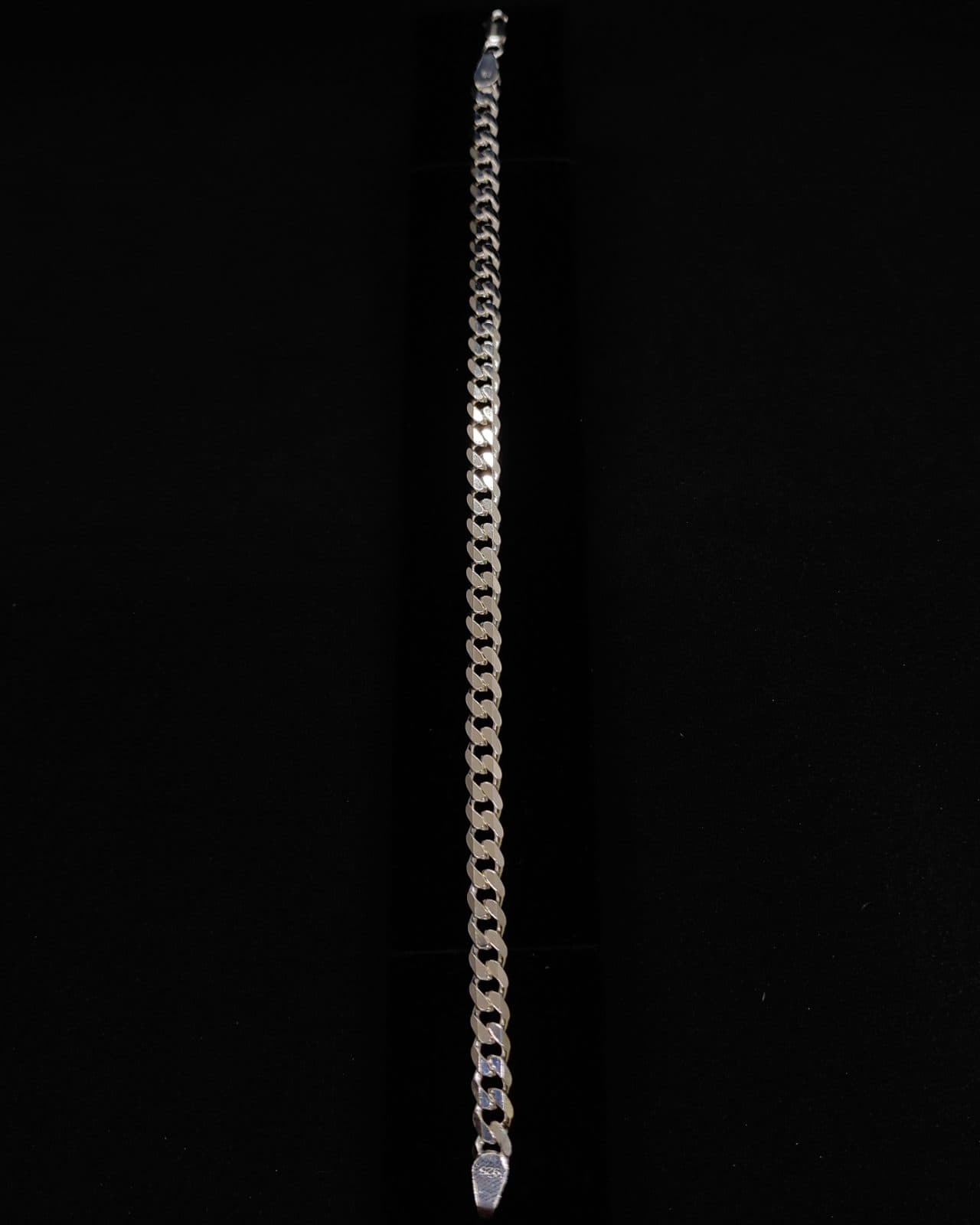Bracelet — view 1