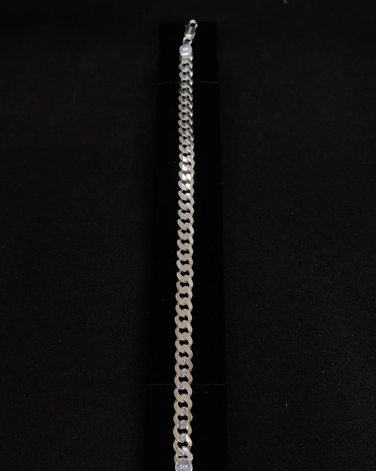 Bracelet — view 1
