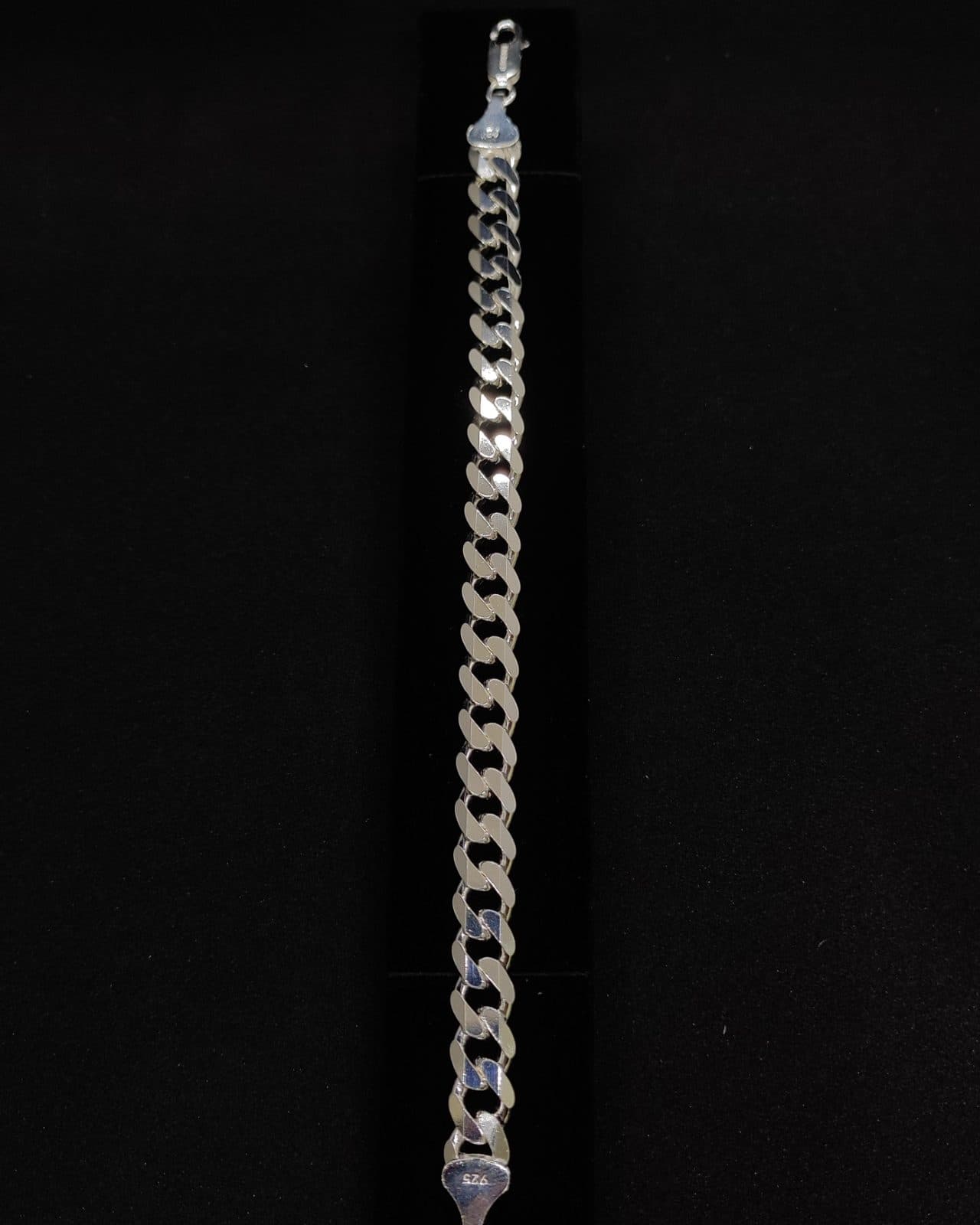 Bracelet — view 1