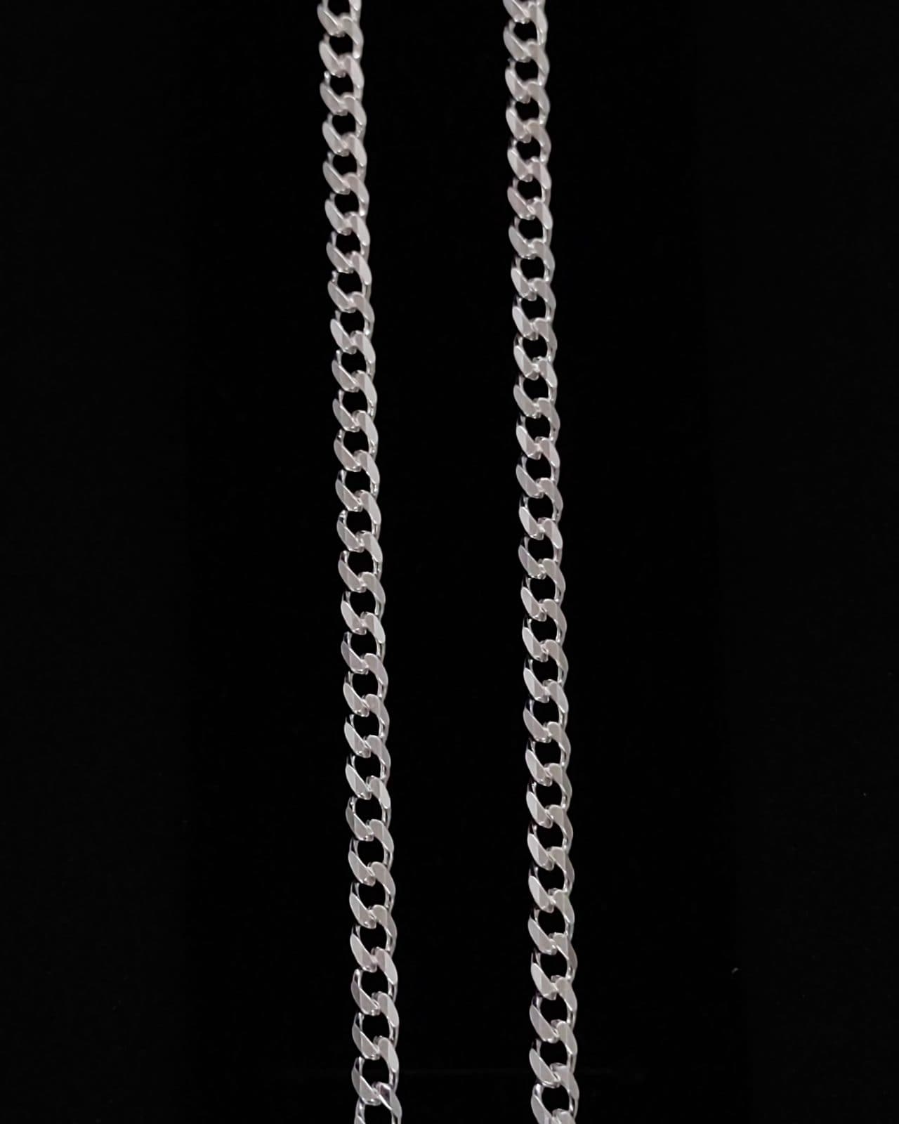Chain — view 2