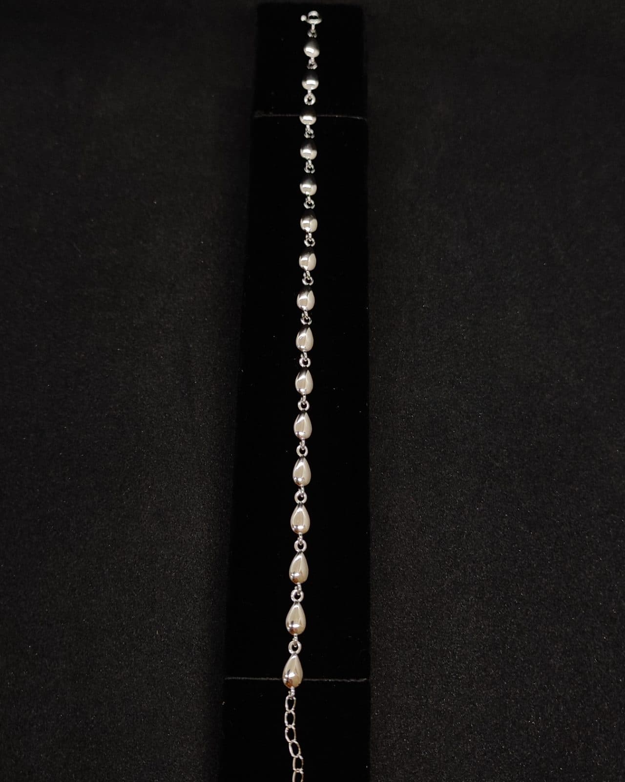 Bracelet — view 1
