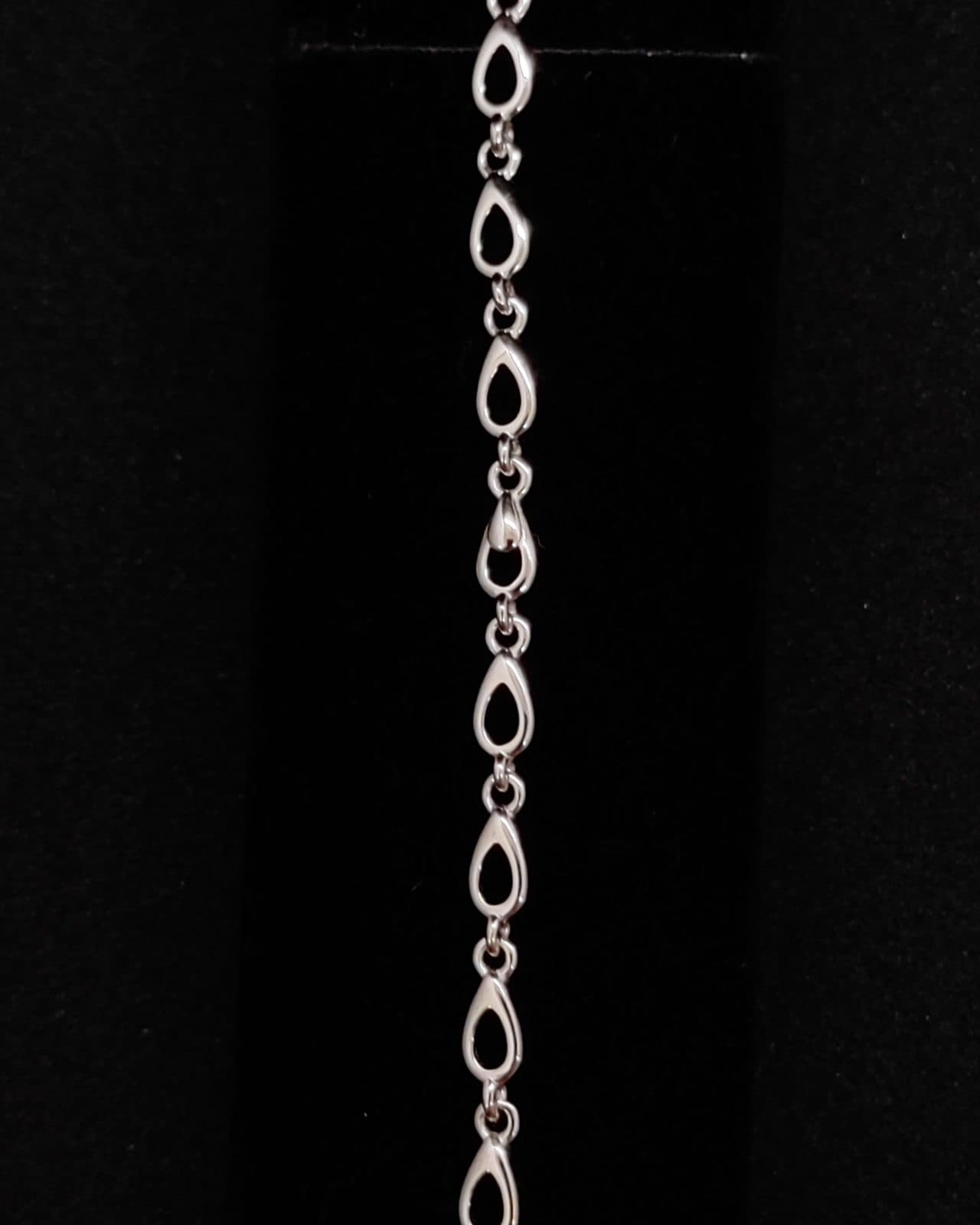 Bracelet — view 2