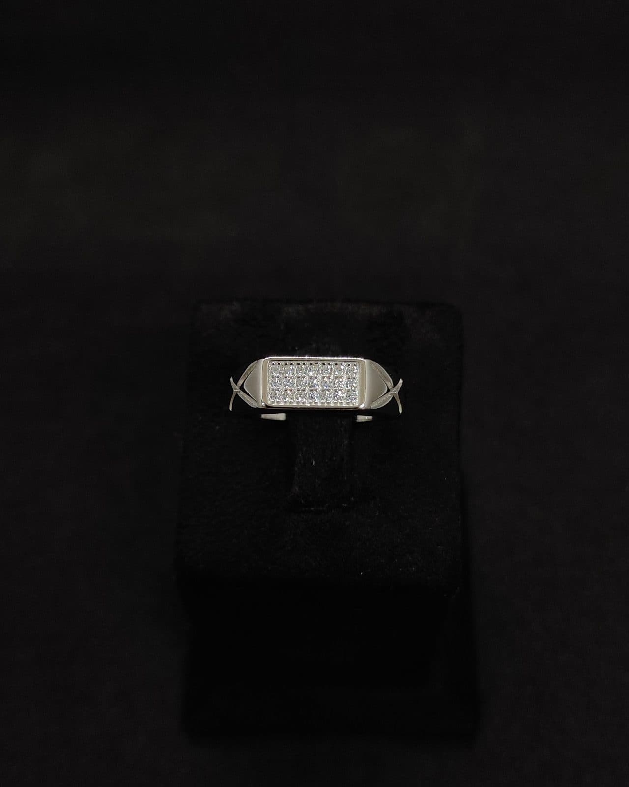 Ring — view 1