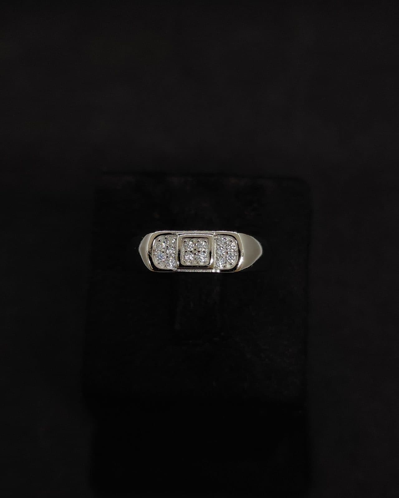 Ring — view 1