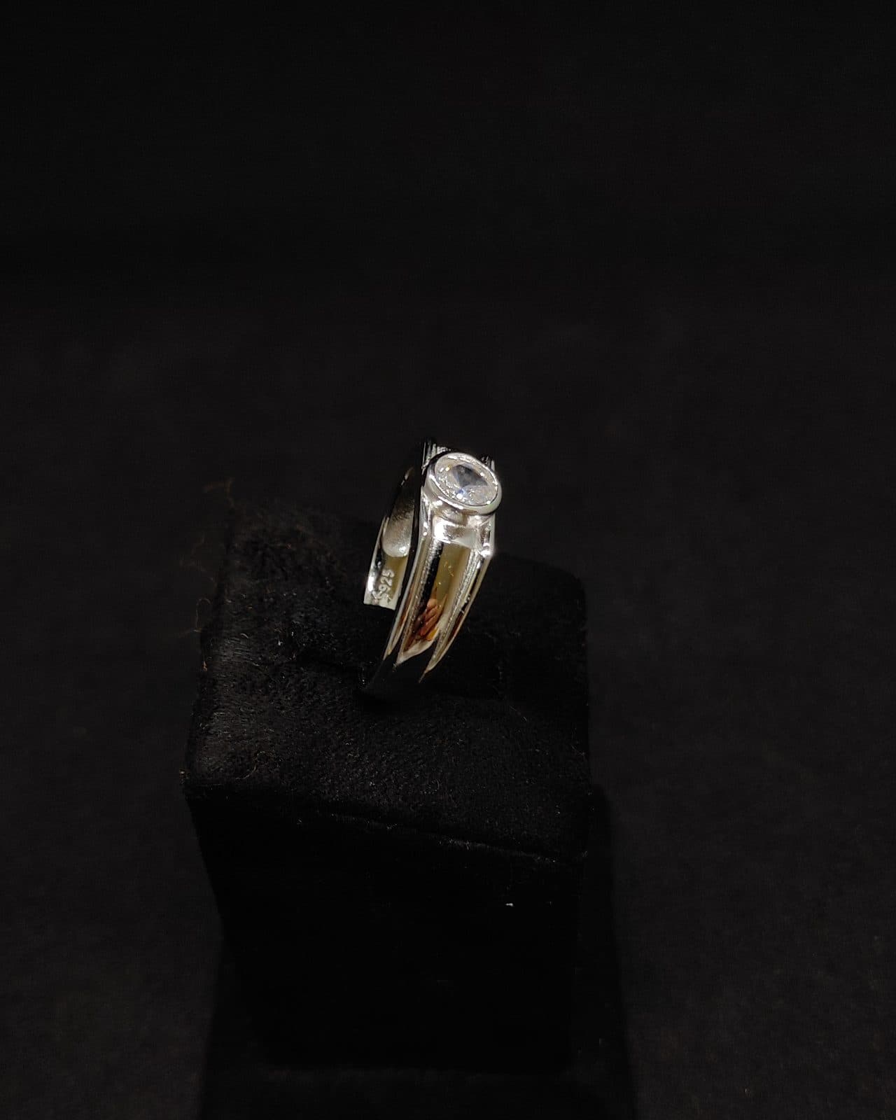 Ring — view 2