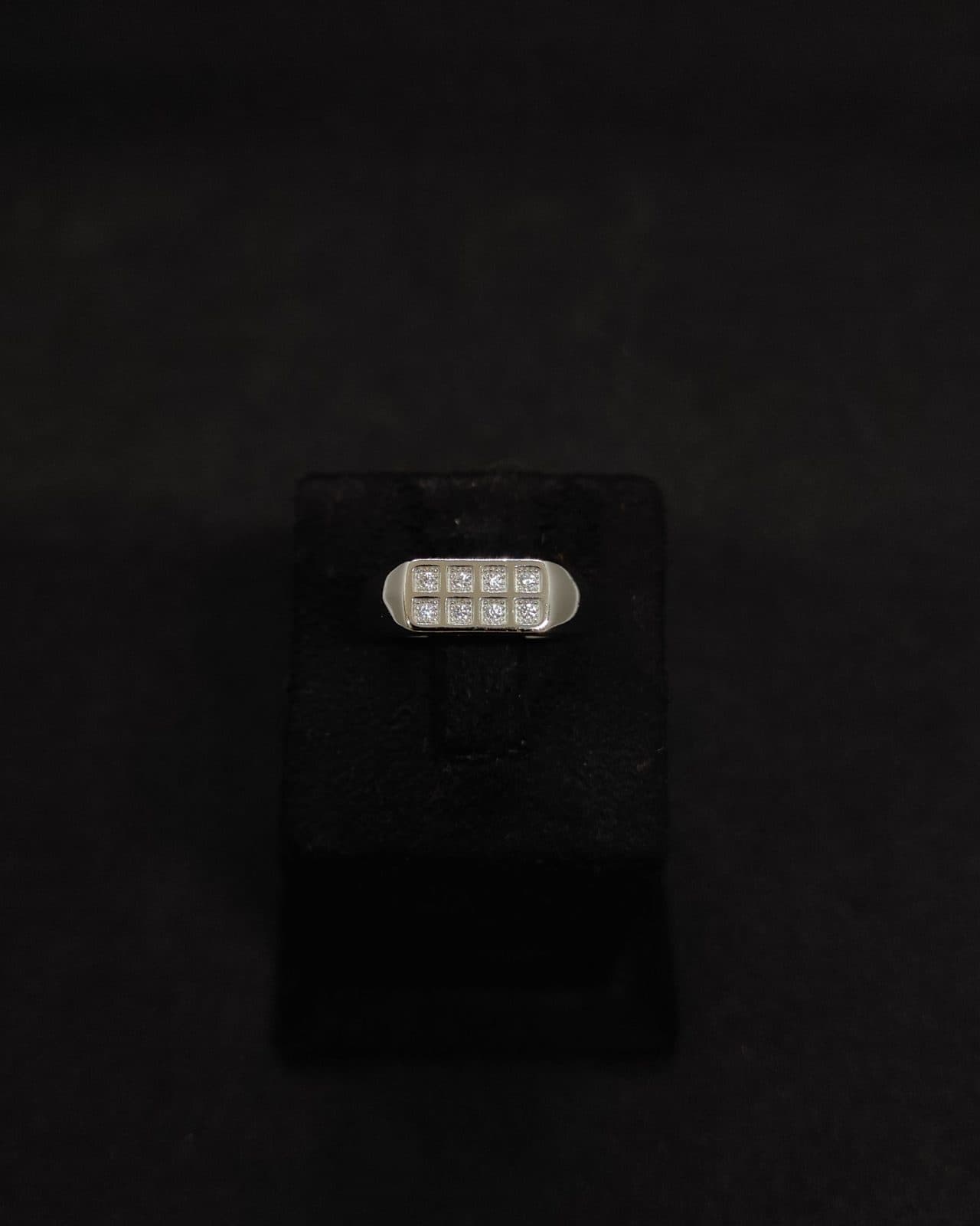 Ring — view 1