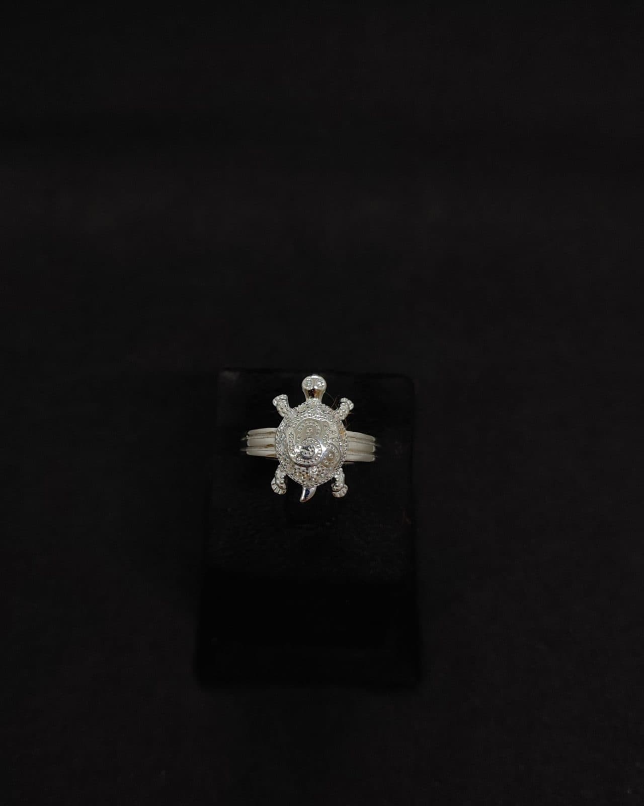 Ring — view 2