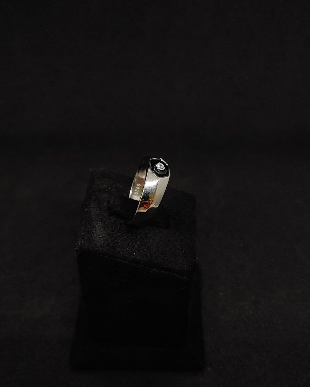 Ring — view 2