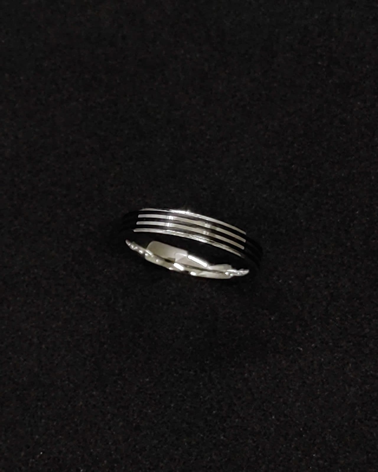 Ring — view 2