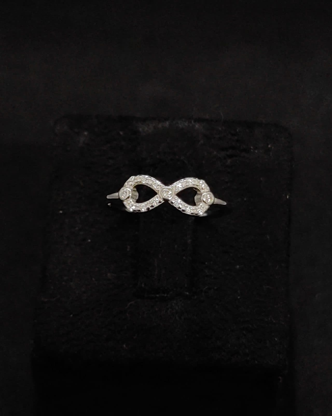 Ring — view 2