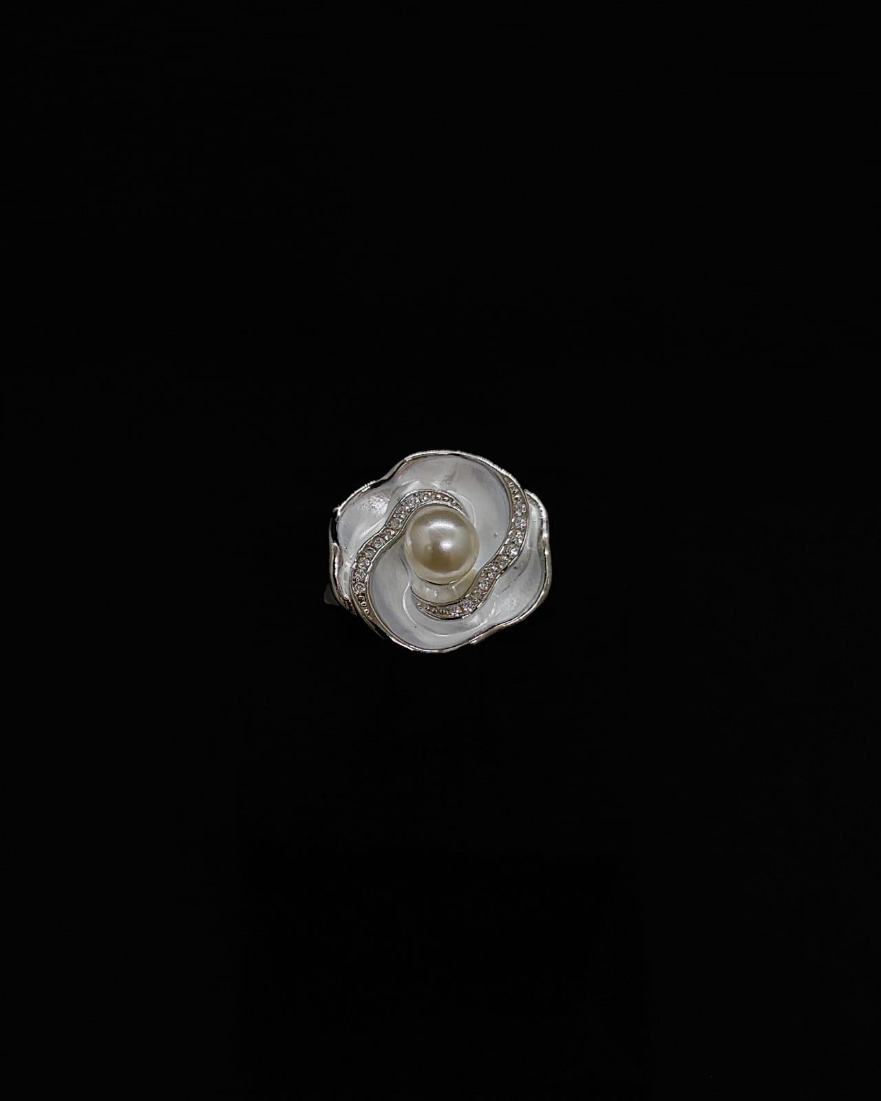 Ring — view 2