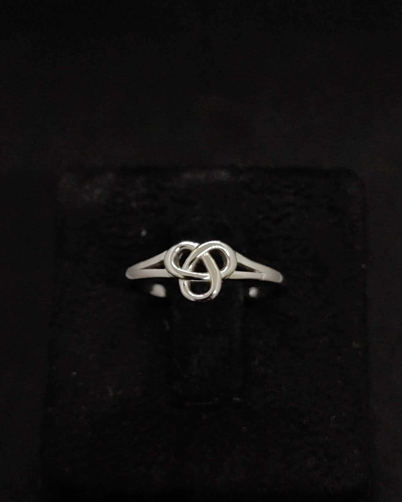 Ring — view 1