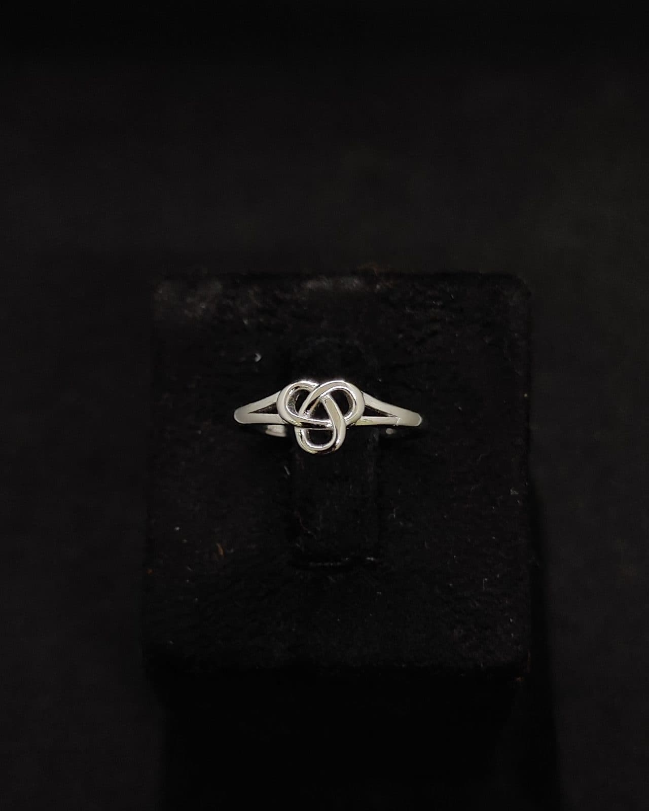 Ring — view 2