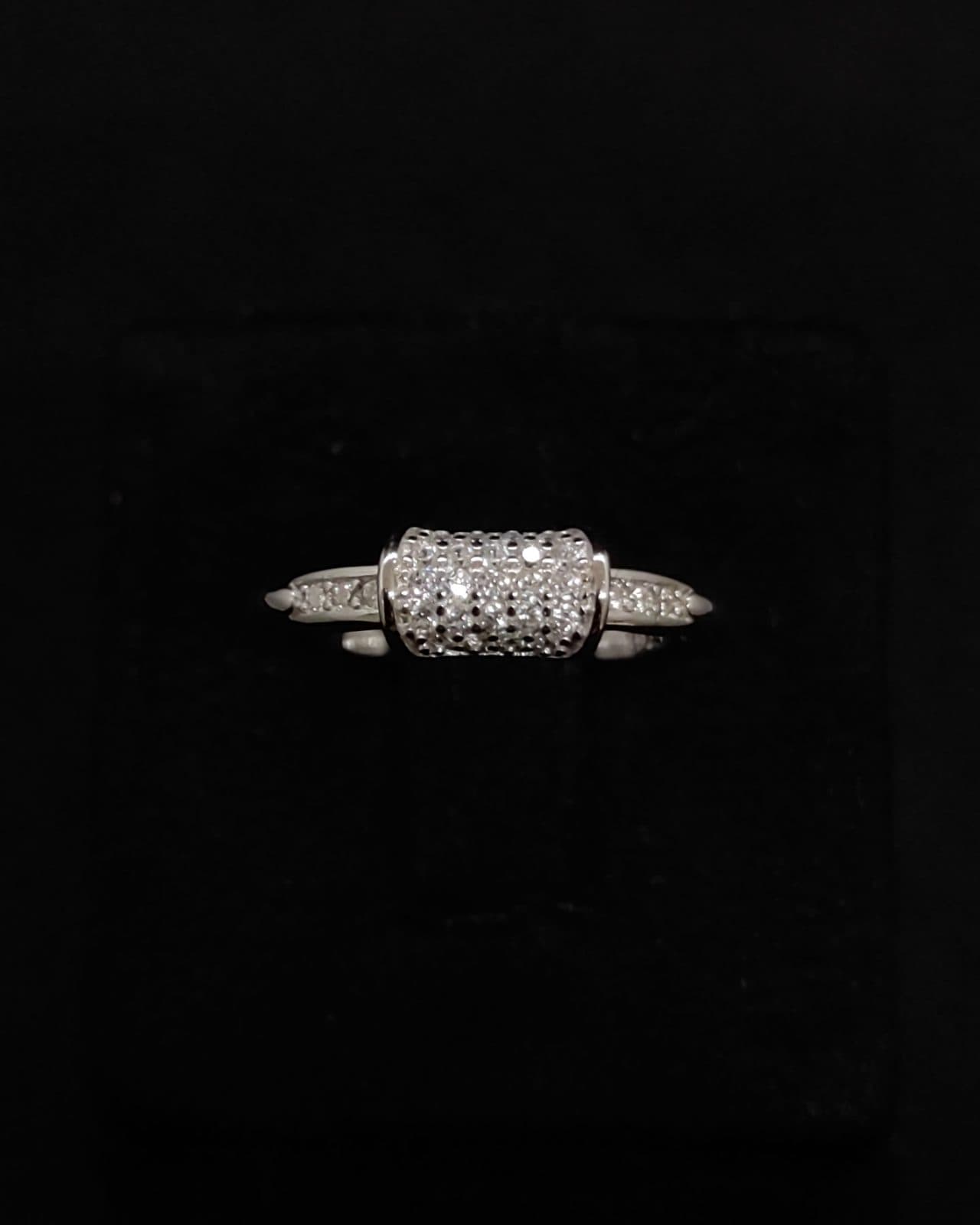 Ring — view 1