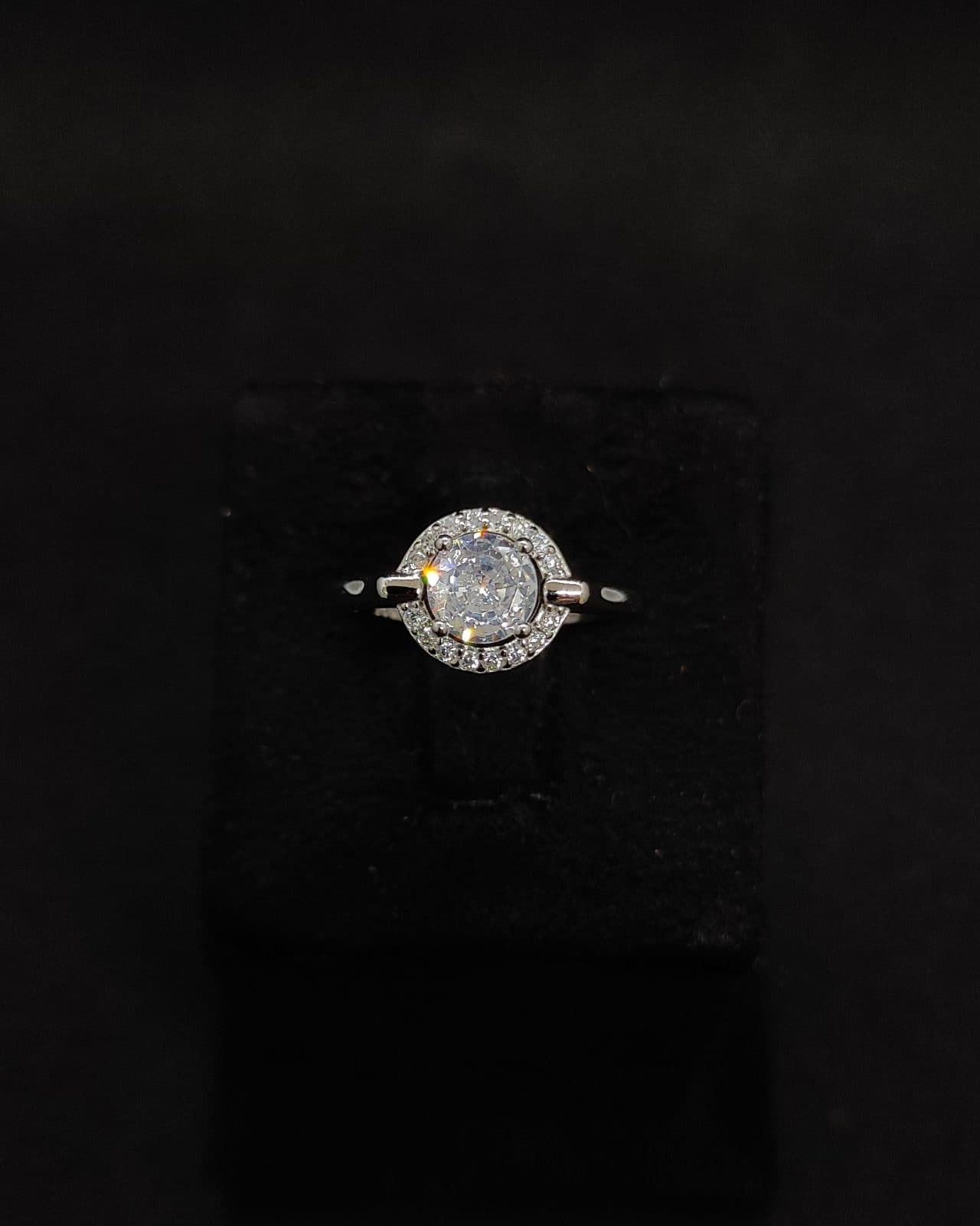Ring — view 2