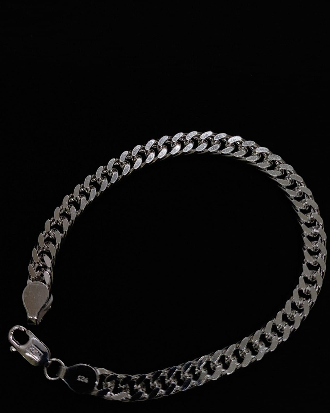 Bracelet — view 1