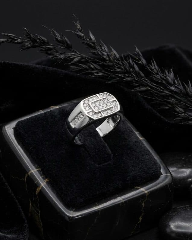 Ring
