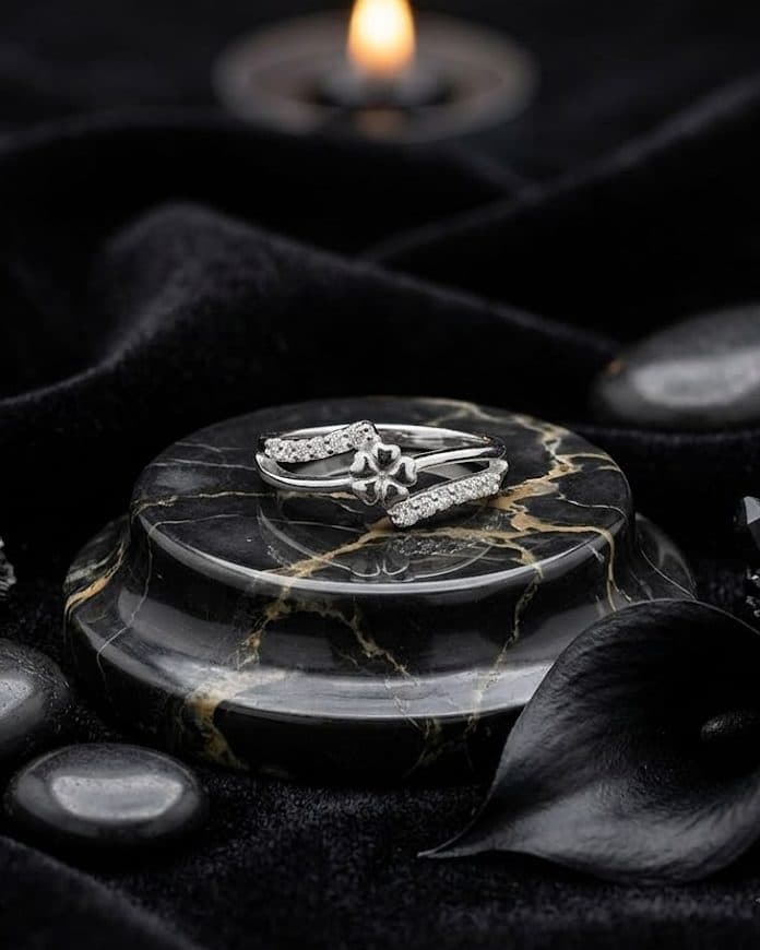 Ring