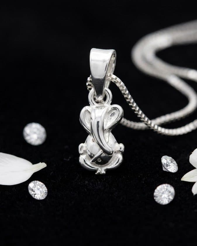 Pendant